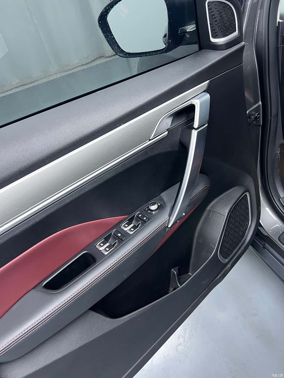 Geely Coolray, 2021 10