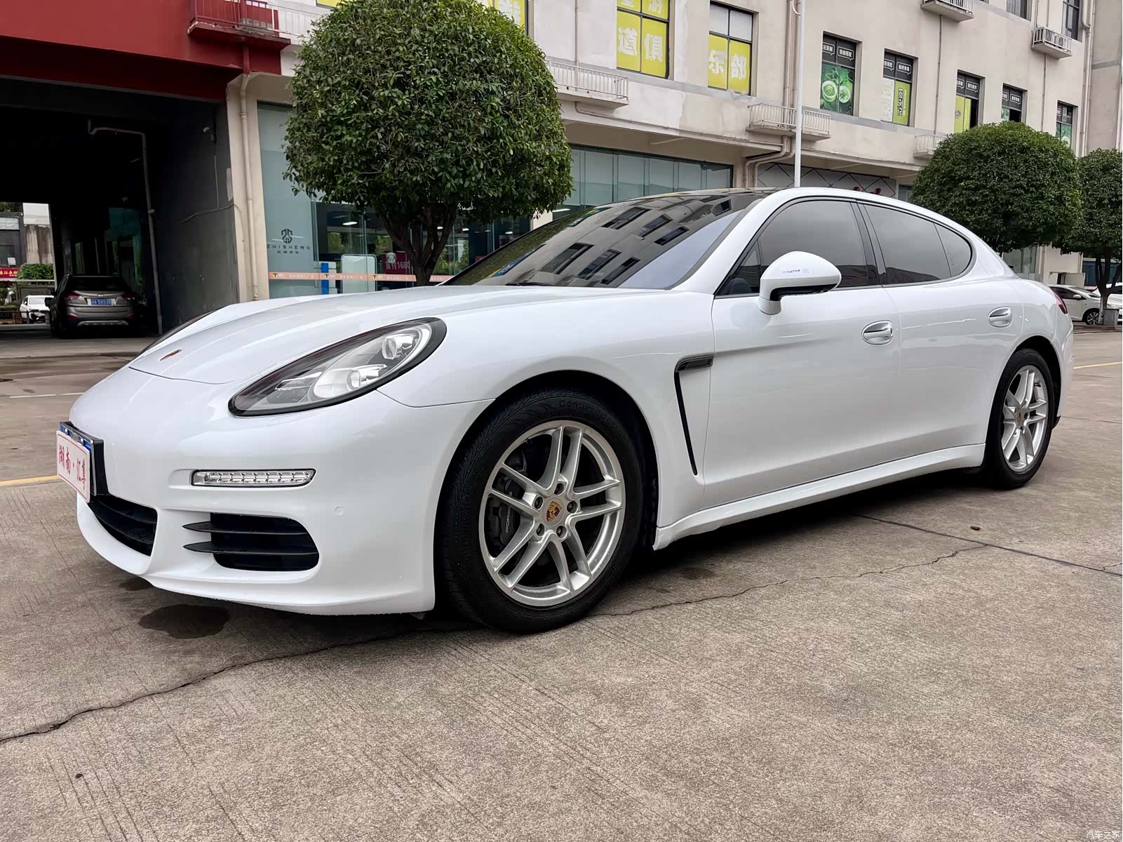 Porsche Panamera, 2015 1