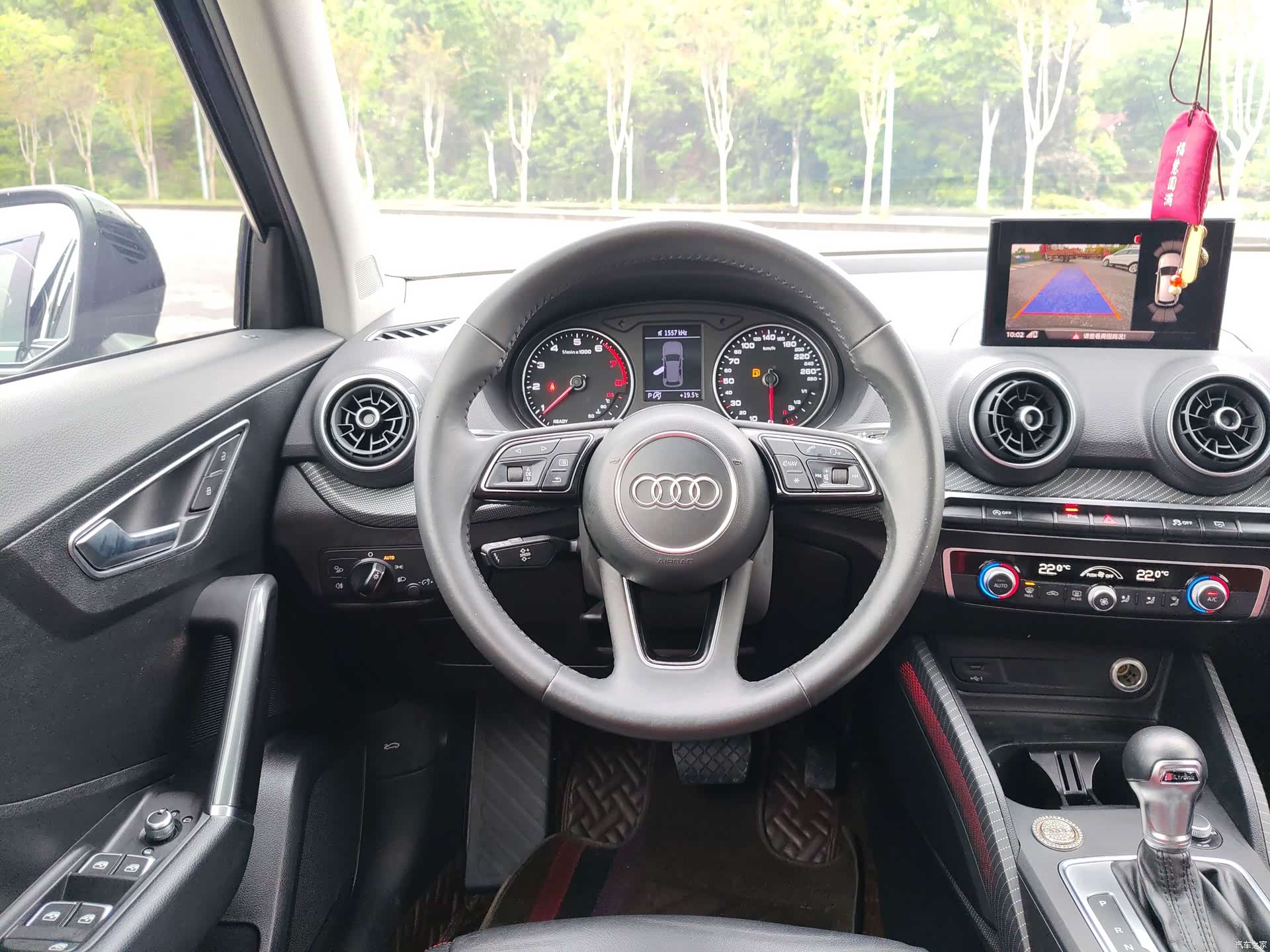 Audi Q2L, 2021 11