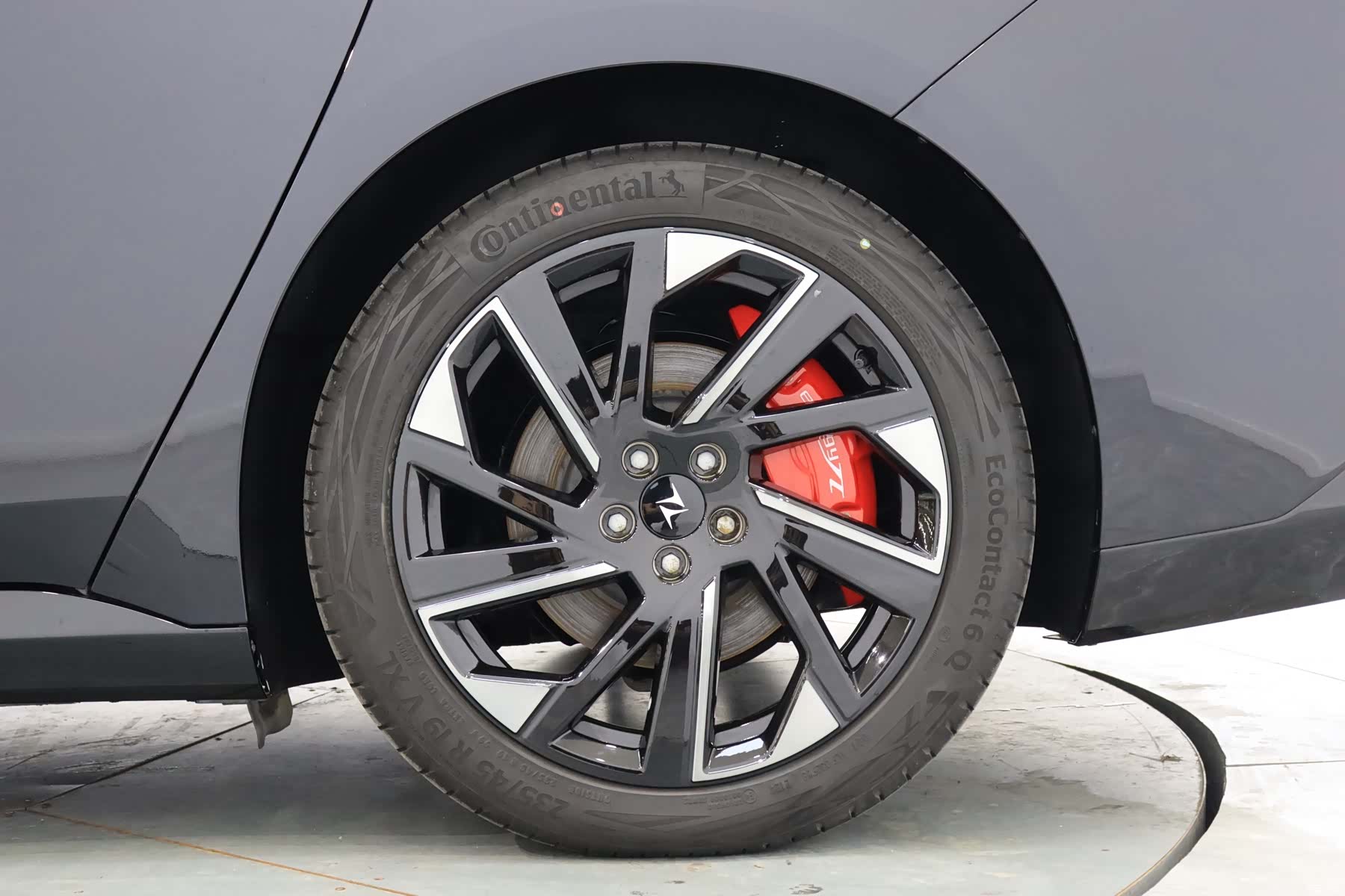 DongFeng eπ007, 2025 6