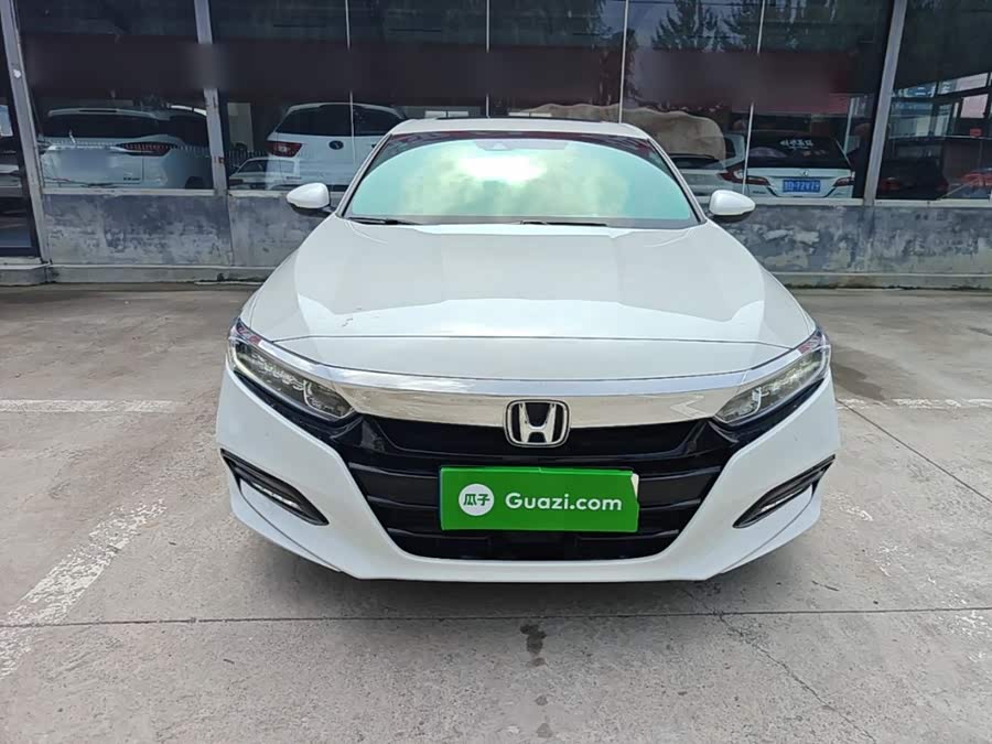 Honda Accord 2020, фото 3