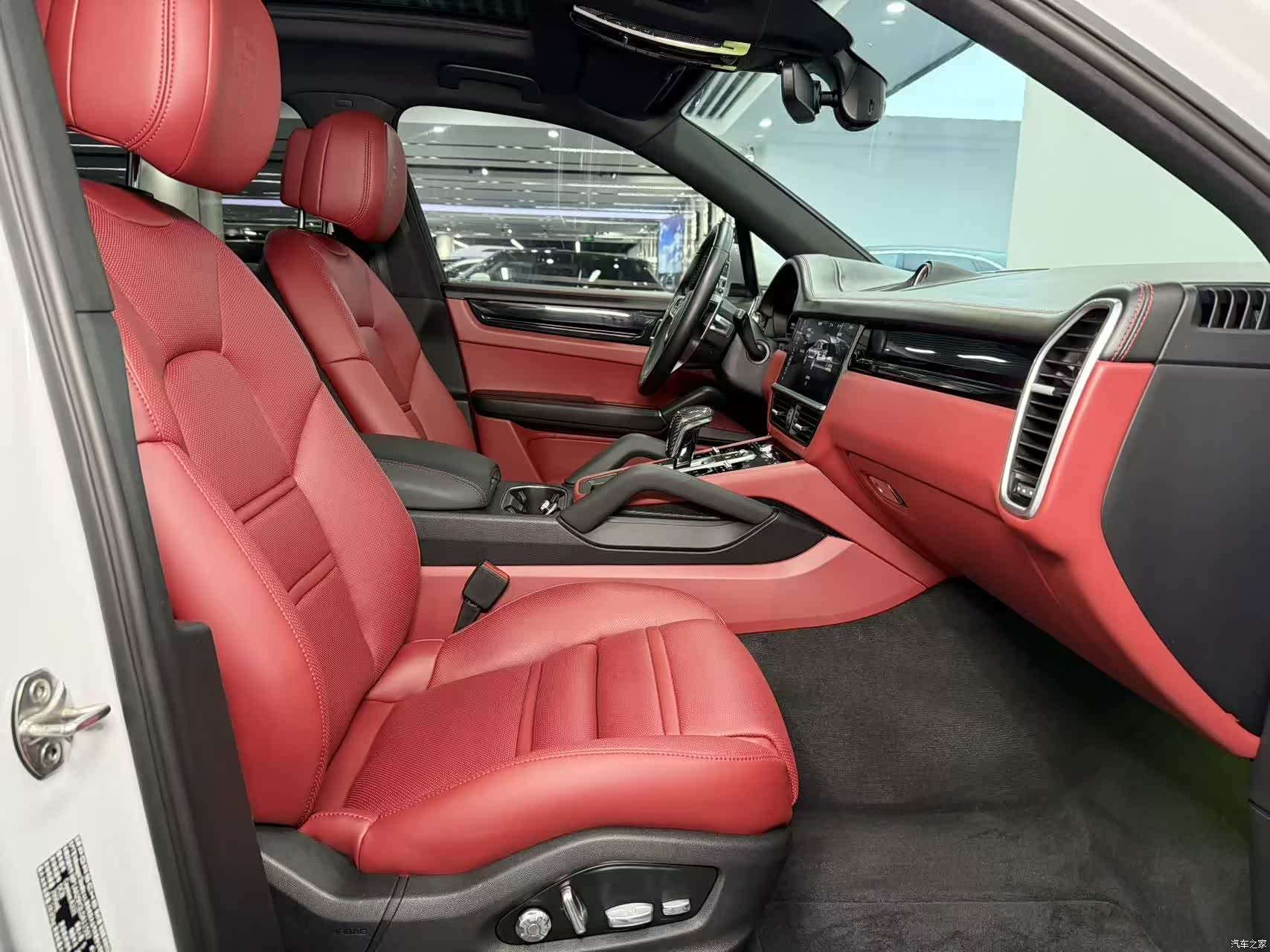 Porsche Cayenne, 2020 8