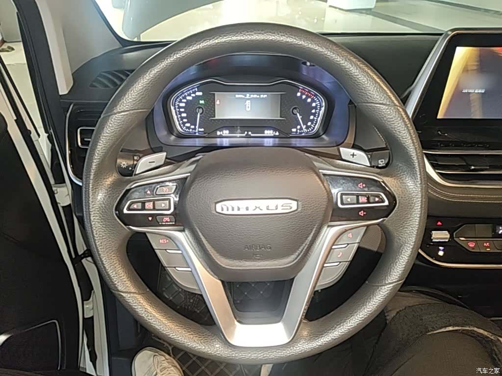 Maxus G20, 2022 11