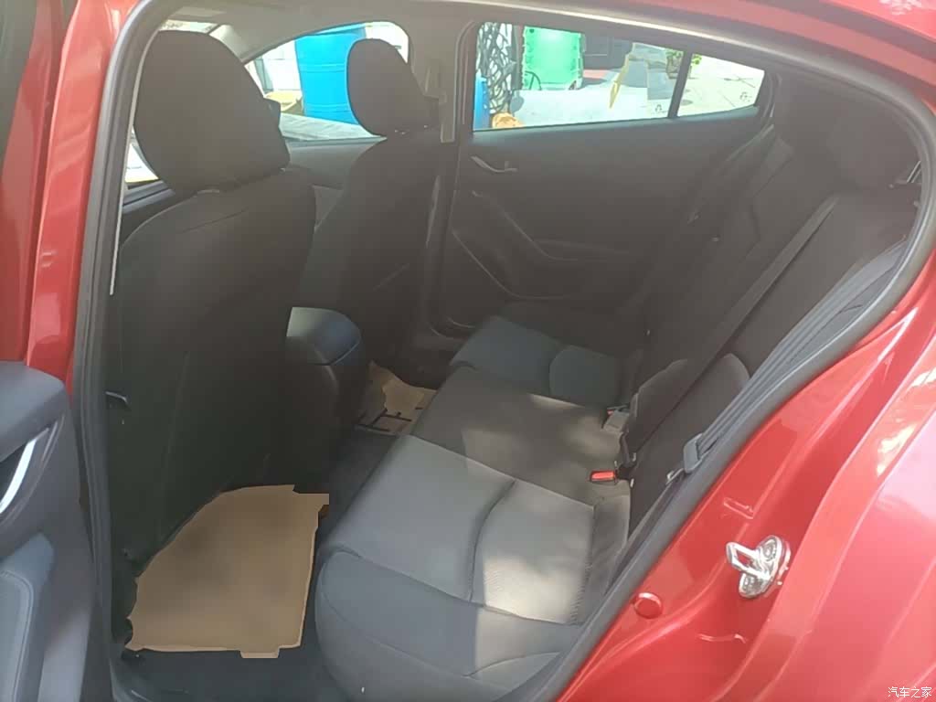 Mazda Mazda3, 2018 17