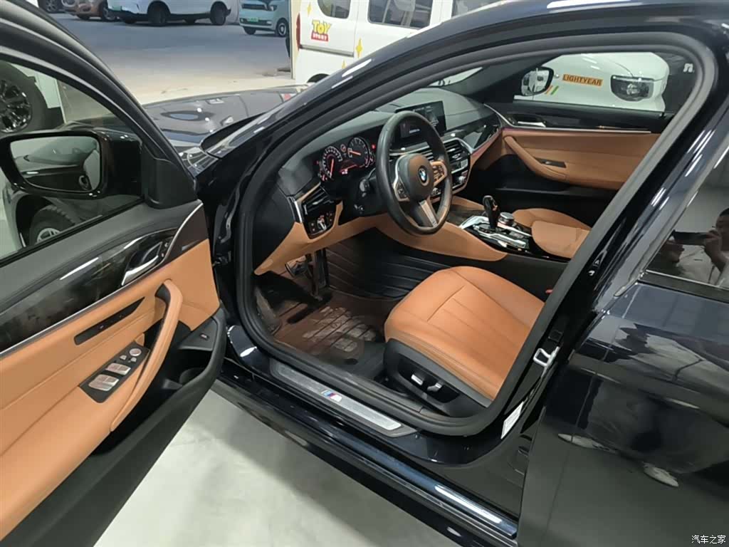 BMW 5 Series, 2018 16