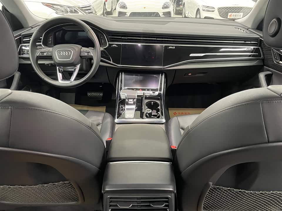 Audi Q8 Audi Q8