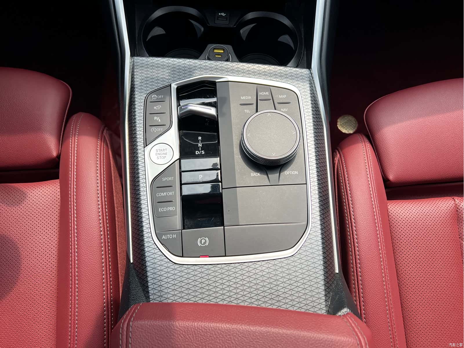 BMW 3 Series, 2023 11