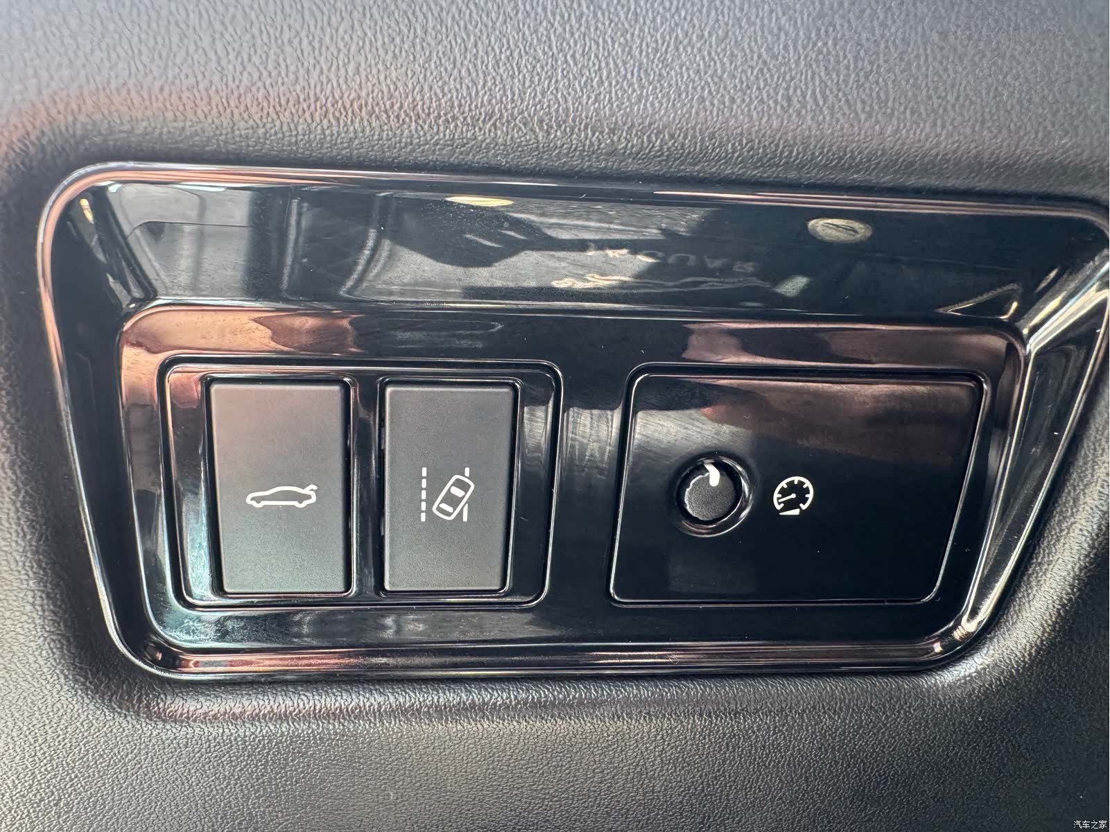 Land Rover XFL, 2017 6