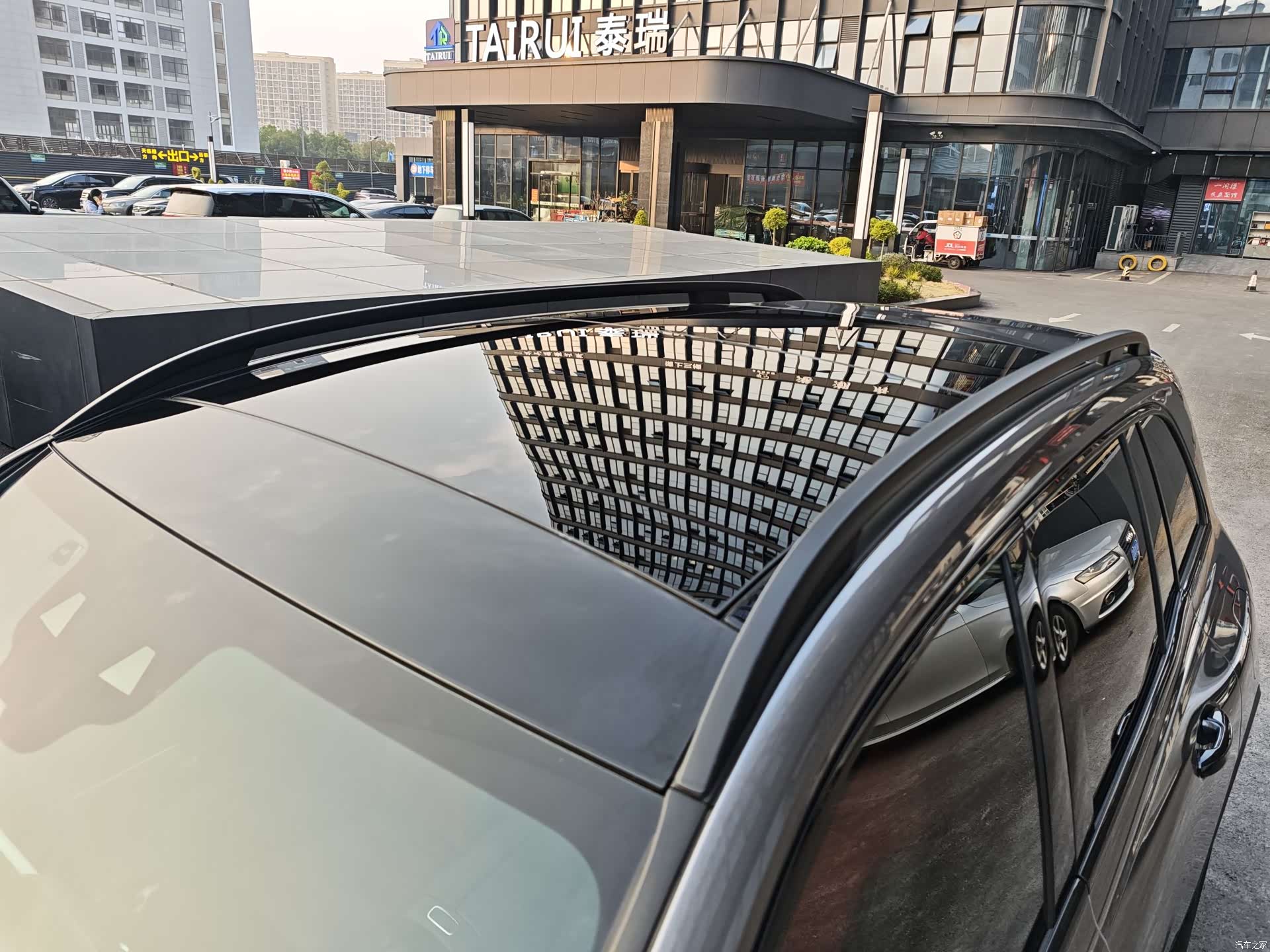 Mercedes-Benz GLB, 2021 9