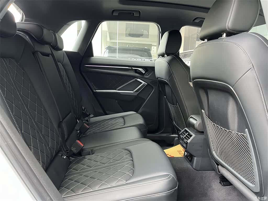 Audi Q3, 2024 7