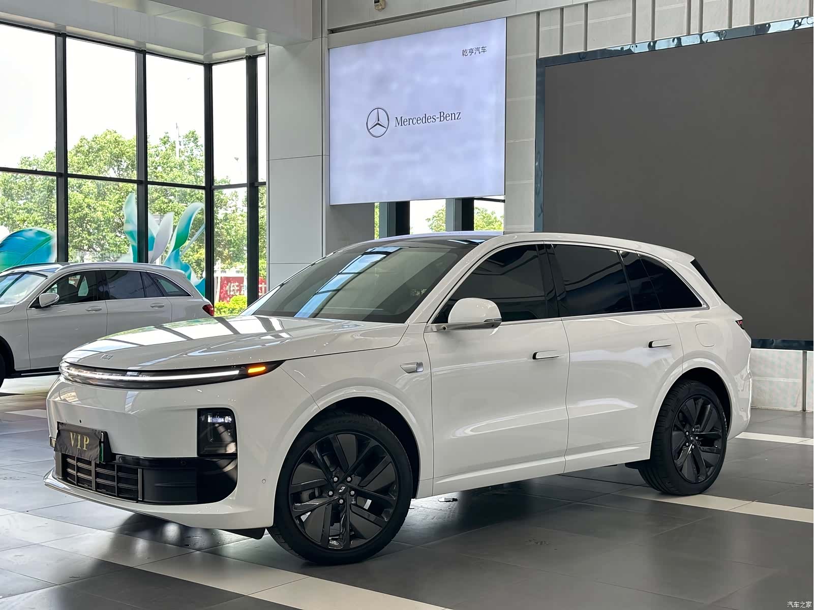 Li Auto L6, 2024 1