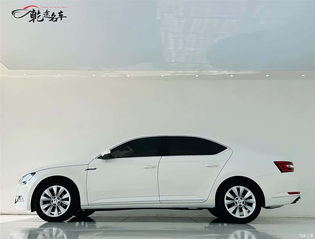 Skoda Superb, 2017 4
