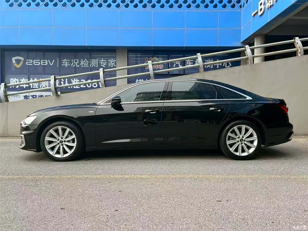 Audi A6L, 2024 3