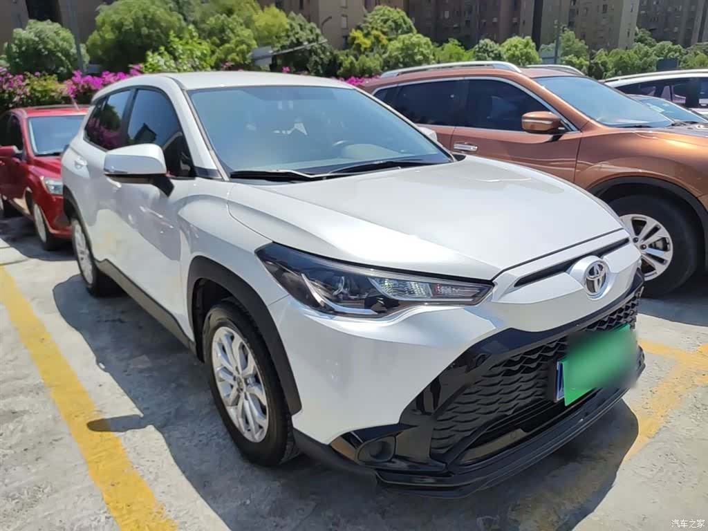 Toyota Frontlander, 2023 4
