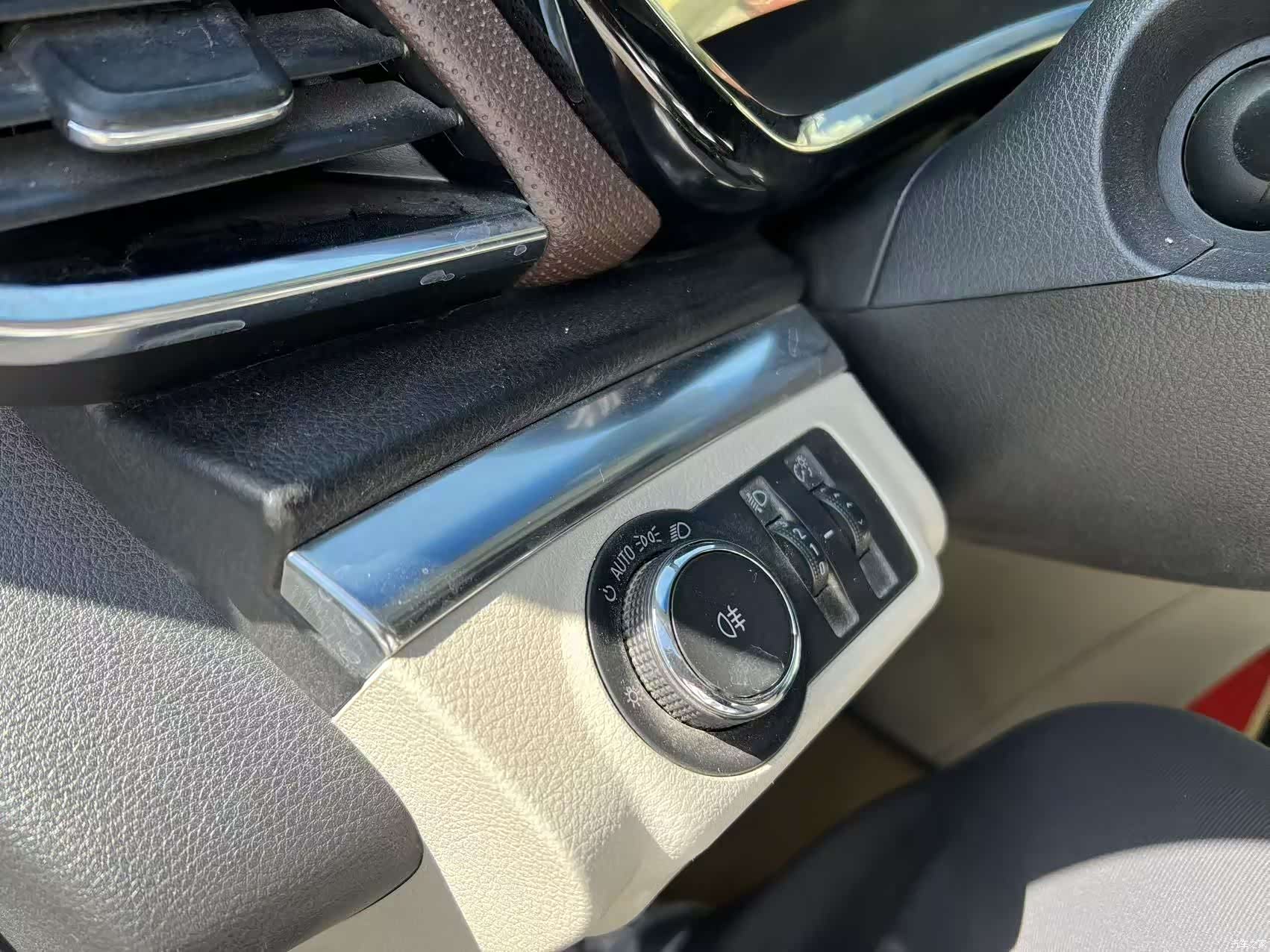 Buick GL8, 2022 13