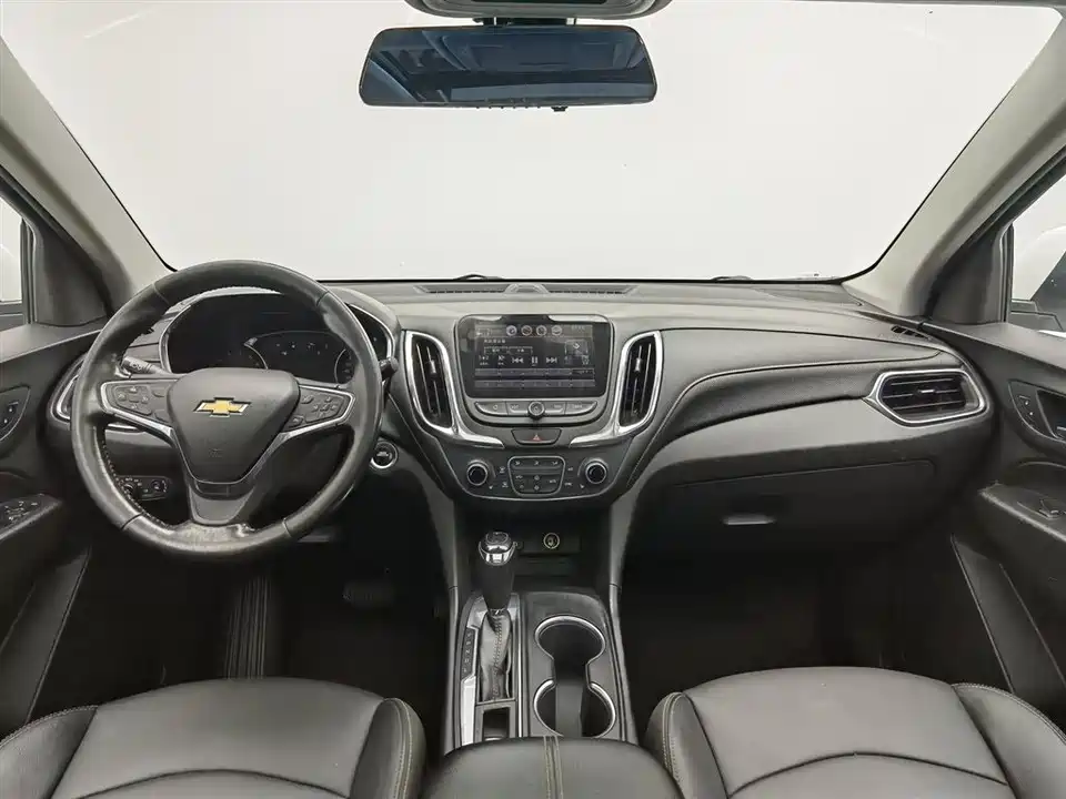 Chevrolet Explorer