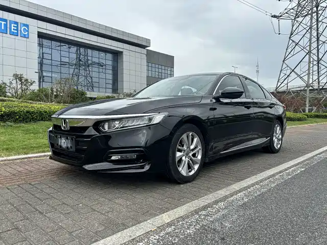 Honda Accord 2019 — купить из Китая под заказ