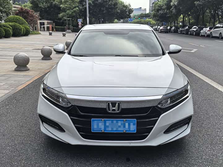 Honda Accord, 2019 года фото 7