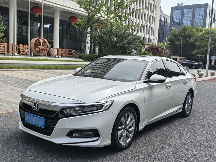Honda Accord, 2019 года фото 2