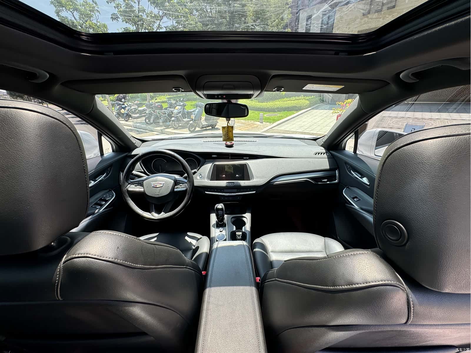 Cadillac XT4, 2021 9