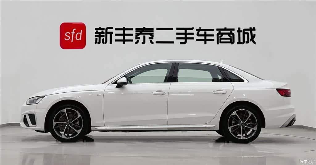 Audi A4L, 2024 4