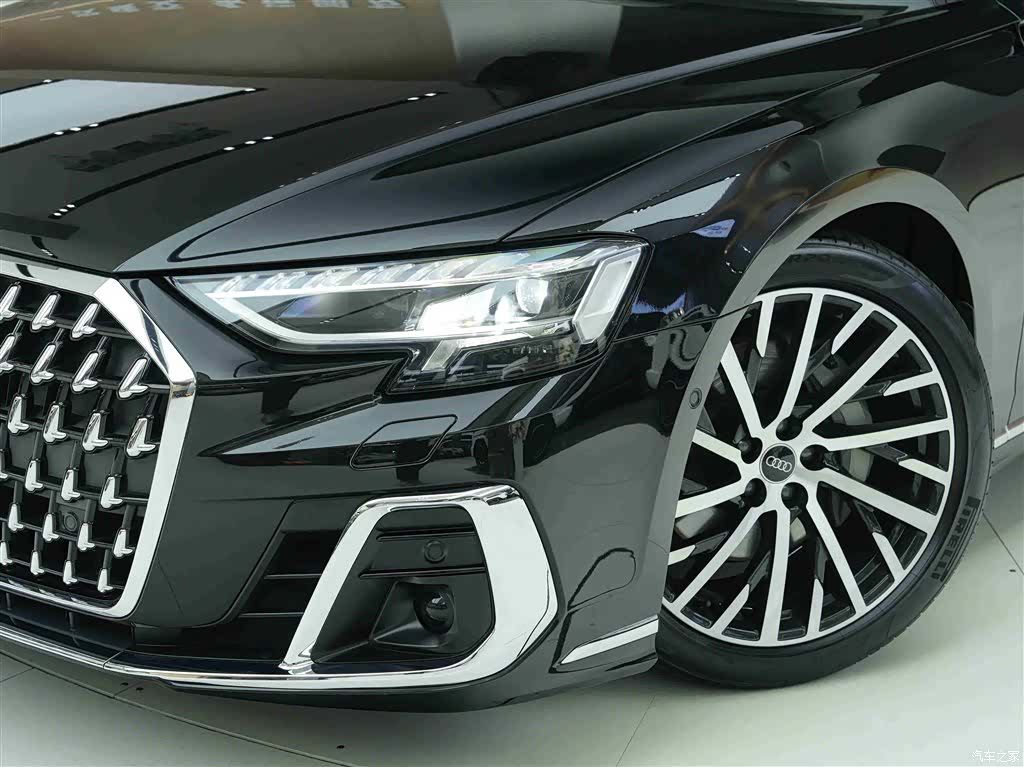 Audi A8L, 2023 21