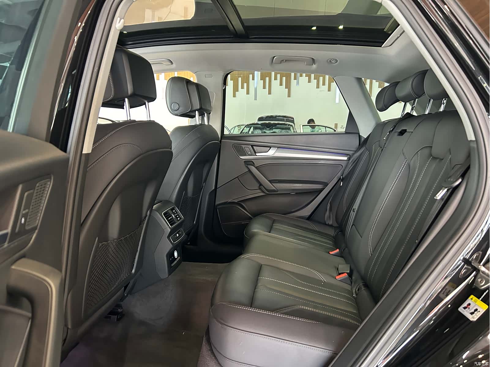 Audi Q5L, 2022 17