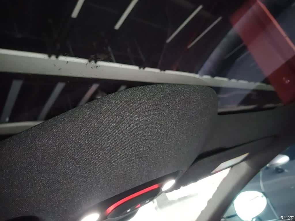 Xiaomi SU7, 2025 14