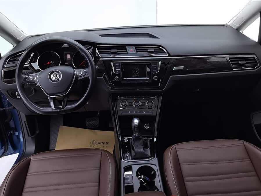 Volkswagen Touran 2016, фото 12