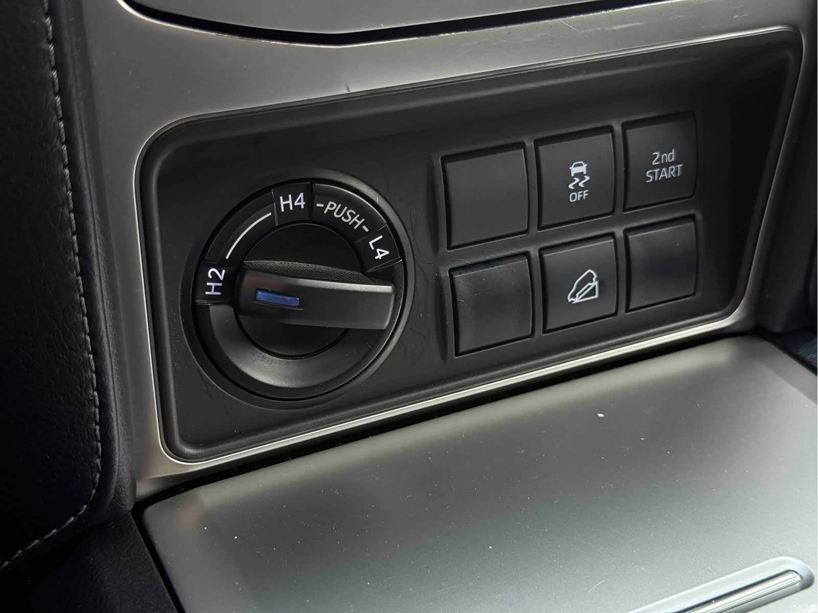 Toyota Prado, 2019 4