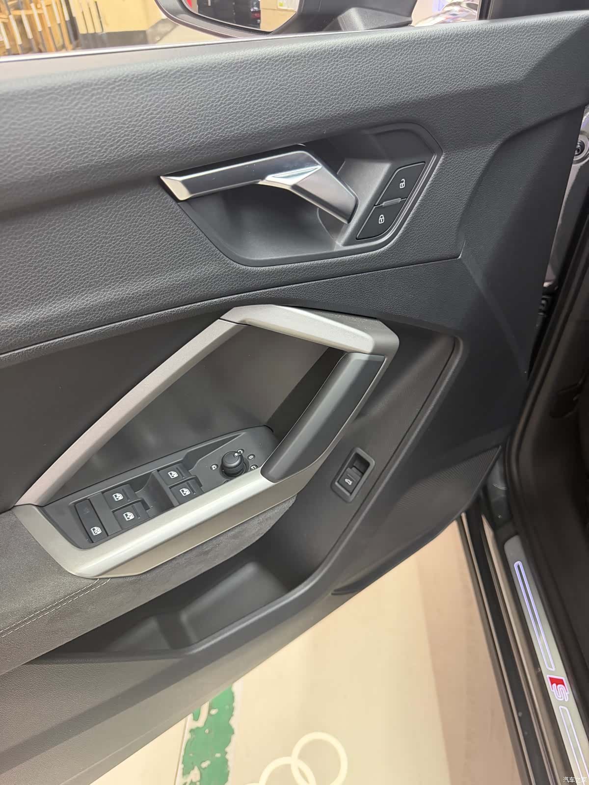 Audi Q3, 2022 9