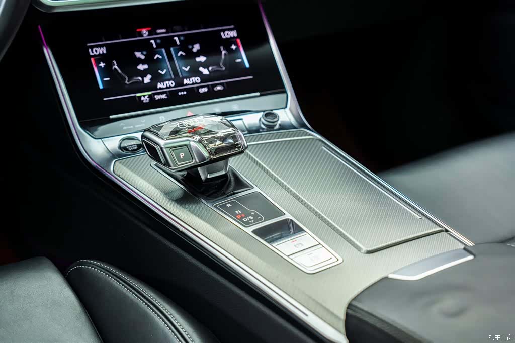 Audi A6L, 2024 13