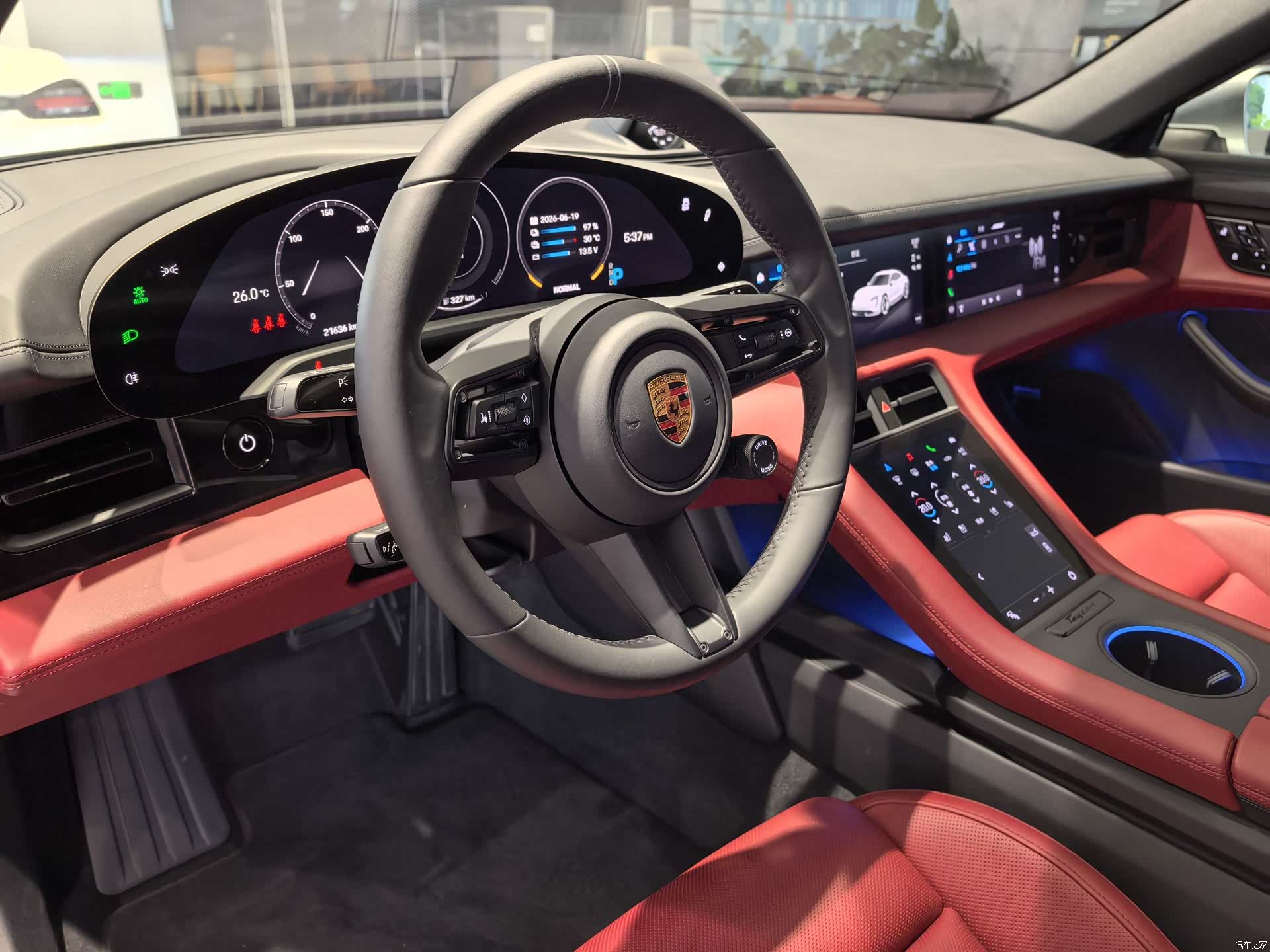 Porsche Taycan, 2022 6