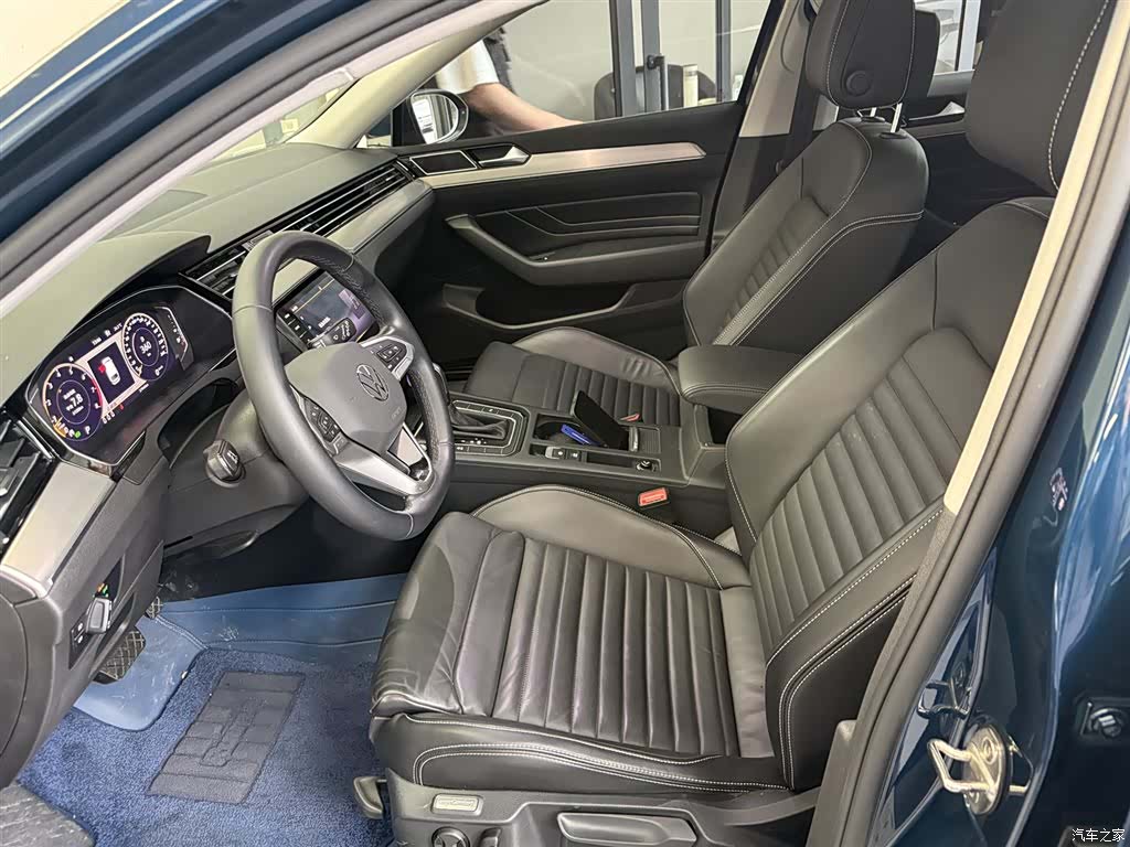Volkswagen Variant, 2022 все фото