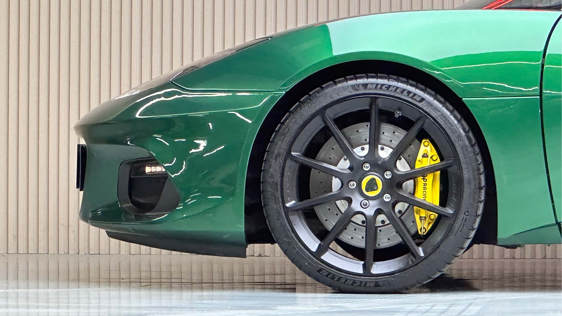 Lotus GT410, 2022 17