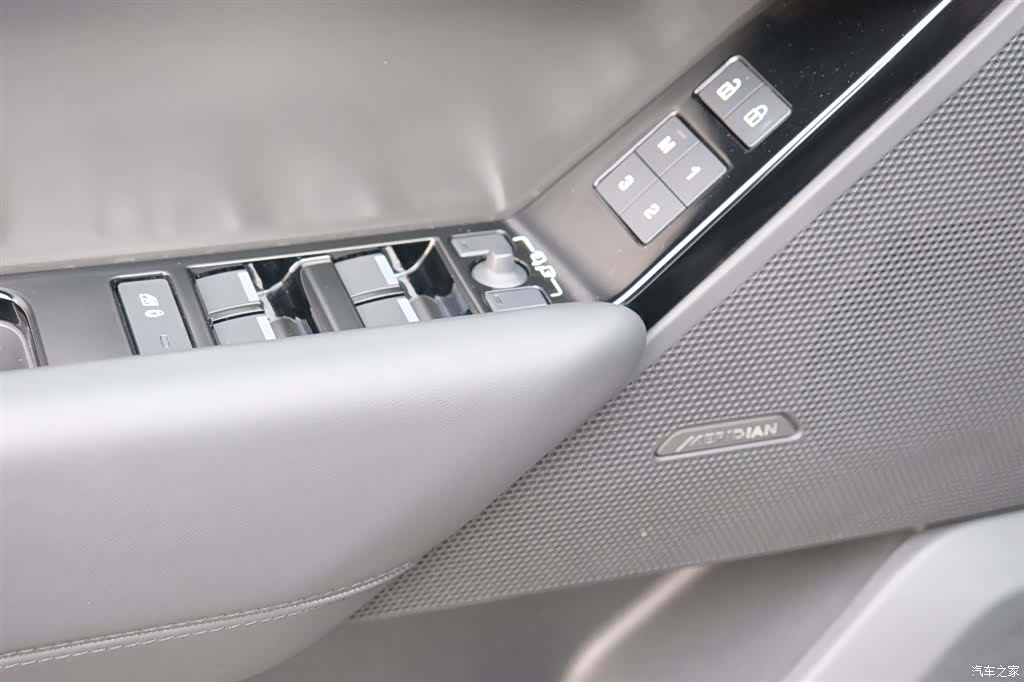 Land Rover Range Rover, 2025 21