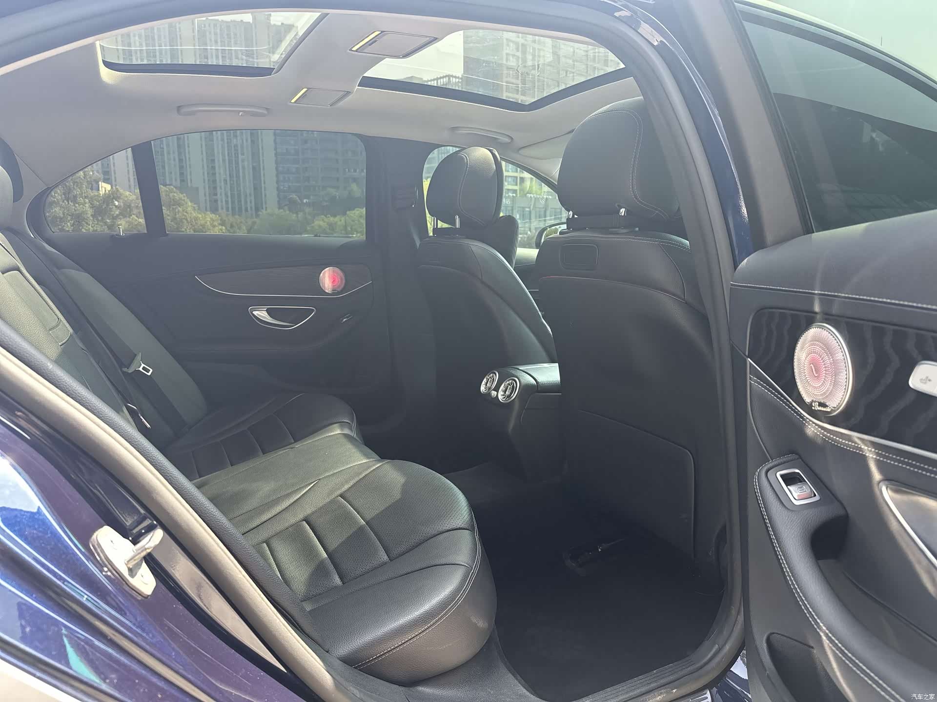 Mercedes-Benz C-Class, 2018 13
