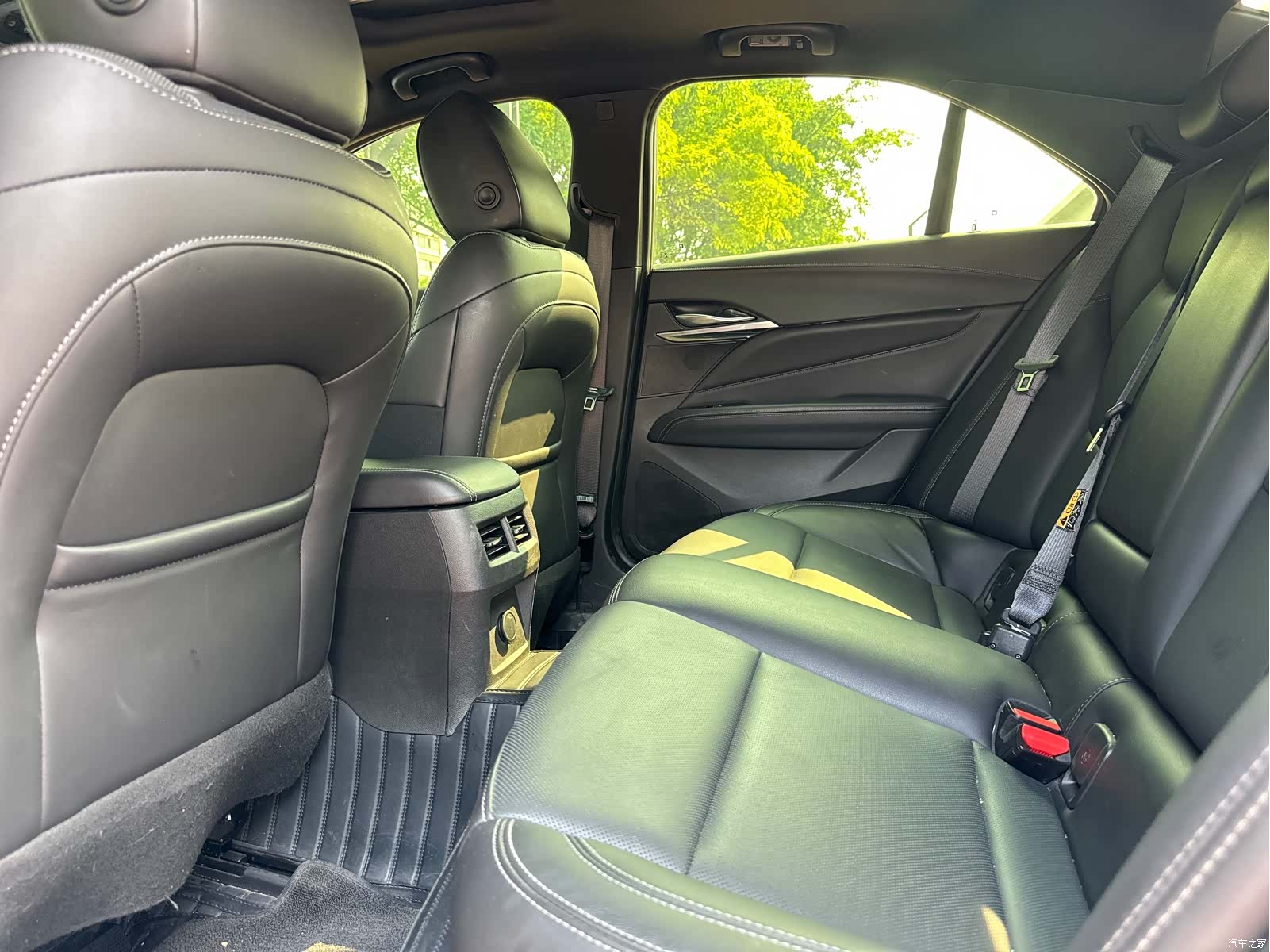 Cadillac CT4, 2023 9