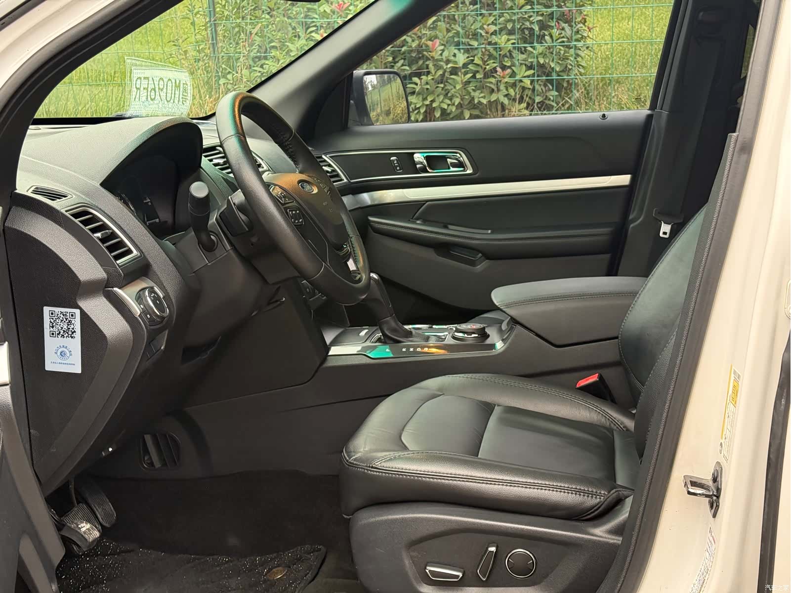 Ford Explorer, 2017 все фото