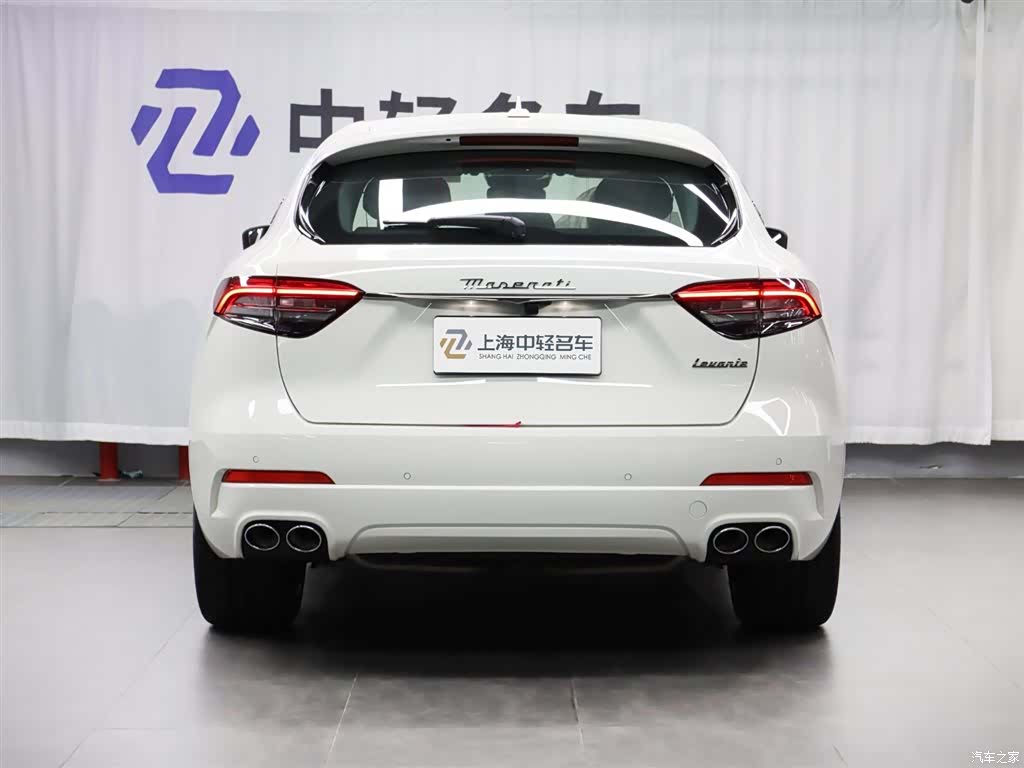 Maserati Levante, 2024 4