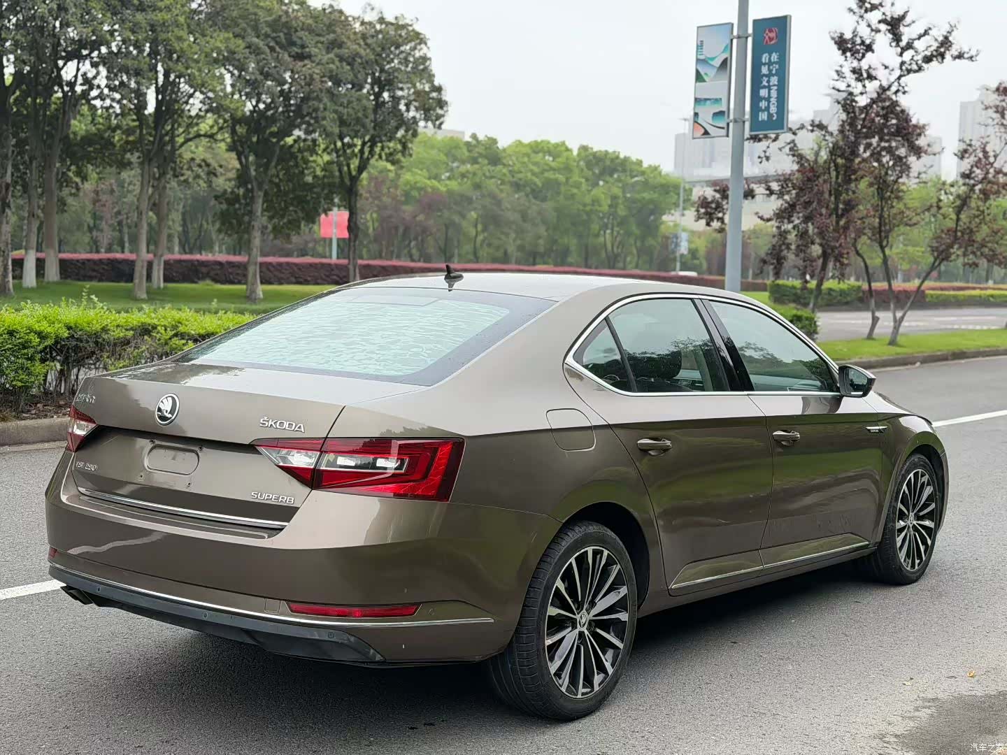 Skoda Superb, 2016 7
