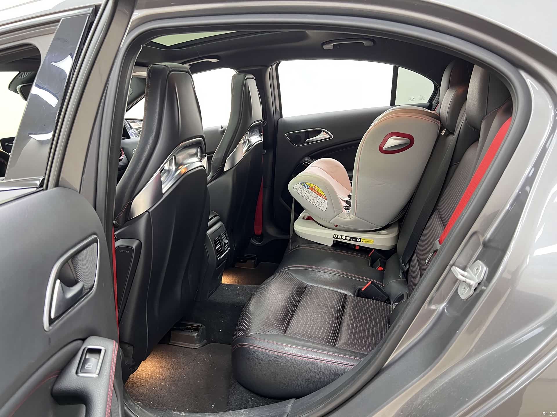 Mercedes-Benz A-Class, 2016 18