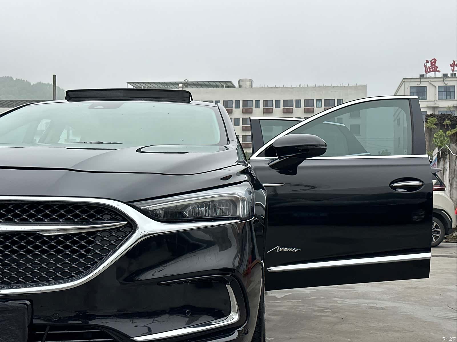 Buick LaCrosse, 2022 18