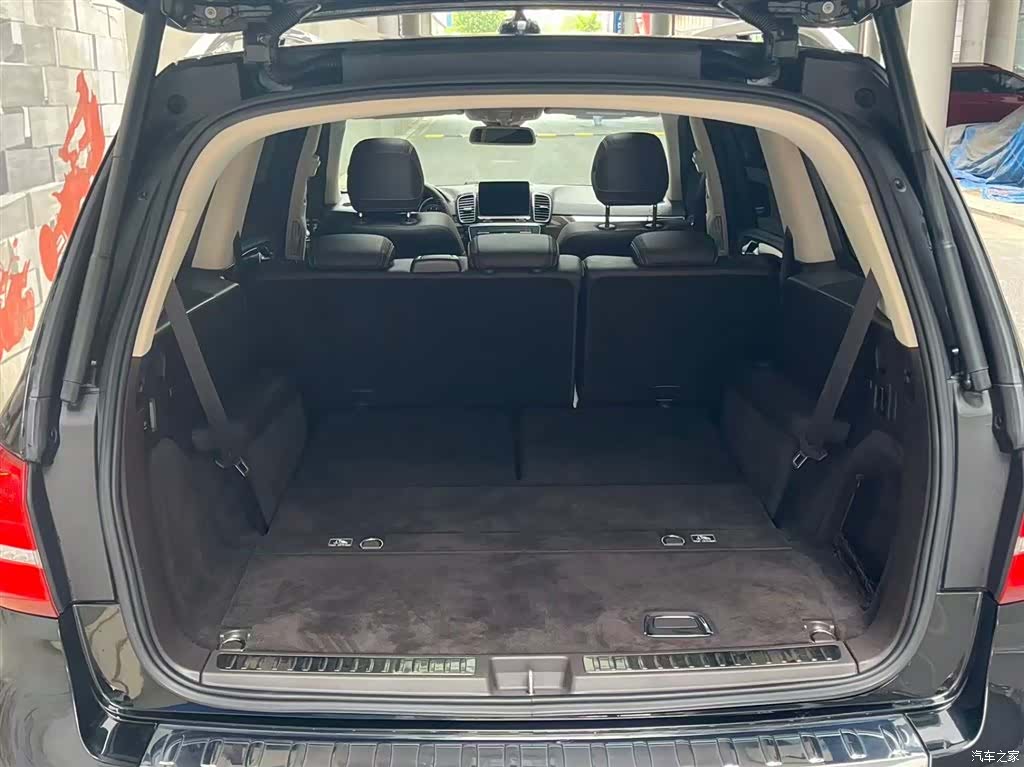 Mercedes-Benz GLS, 2018 7