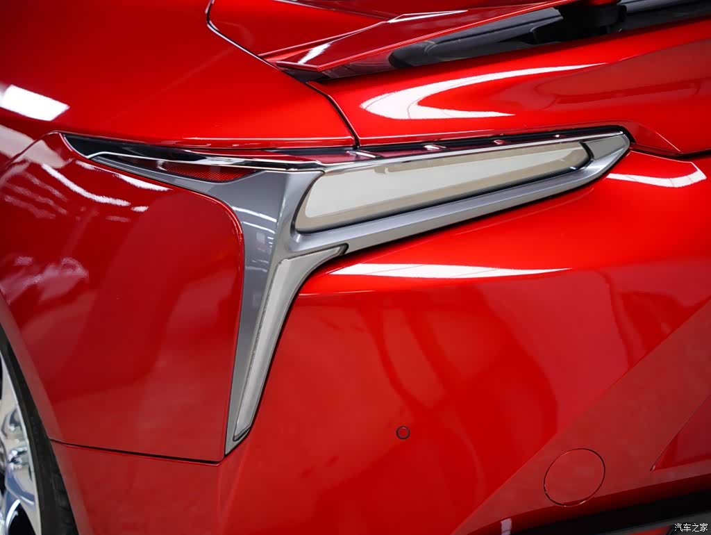 Lexus LC, 2018 4