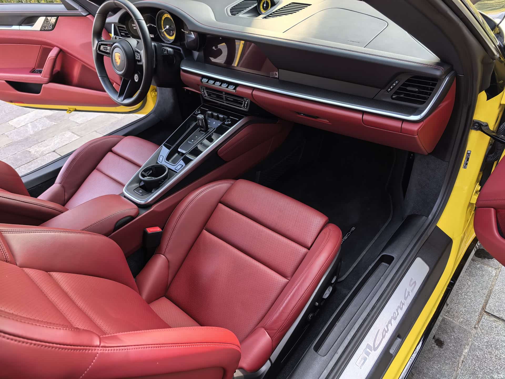 Porsche 911, 2021 17