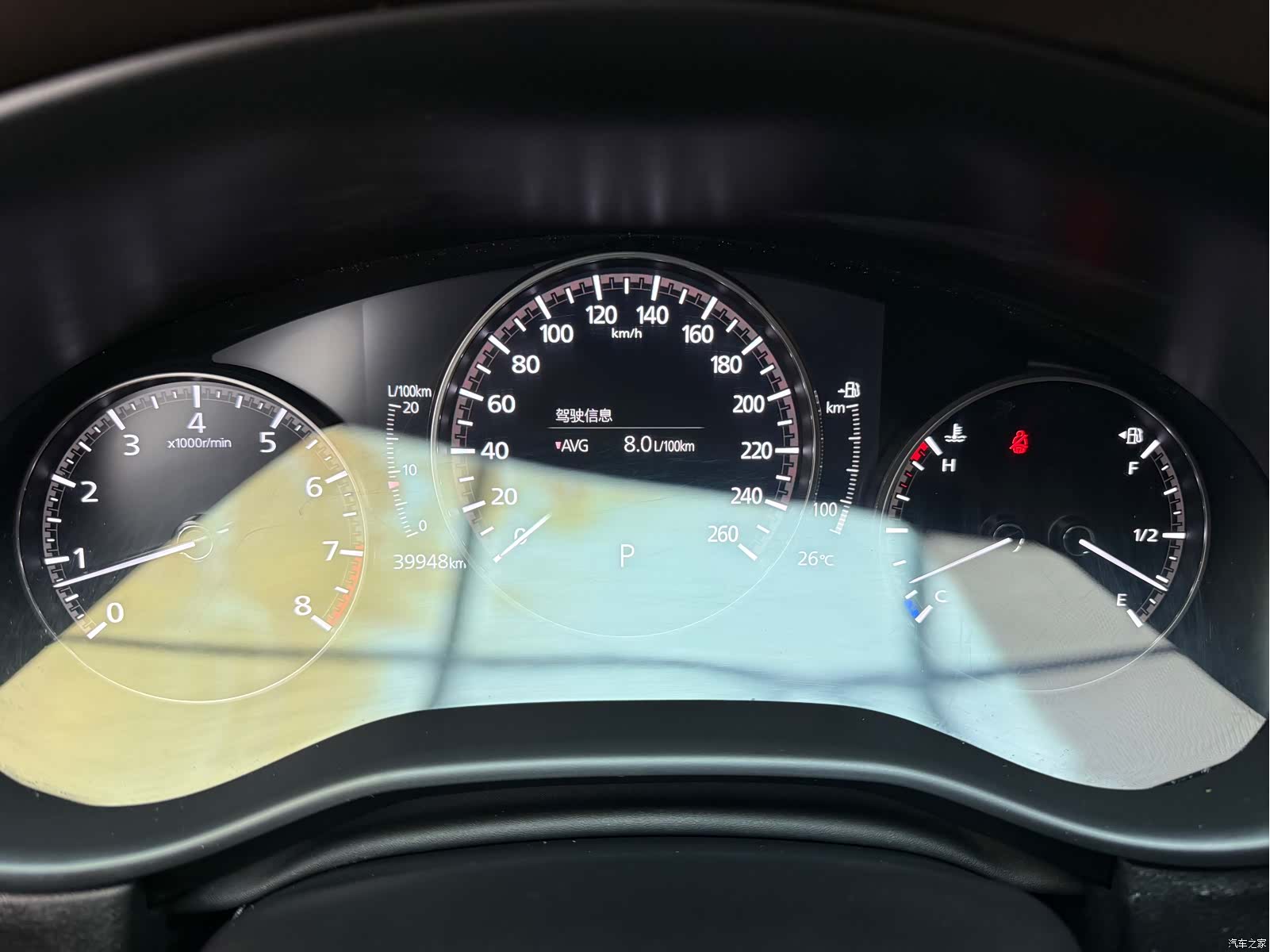 Mazda CX-30, 2022 все фото
