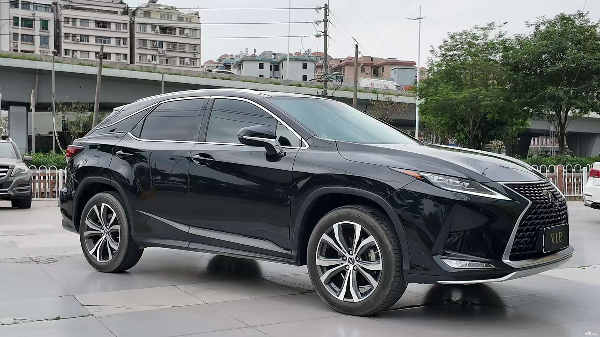 Lexus RX, 2022 3