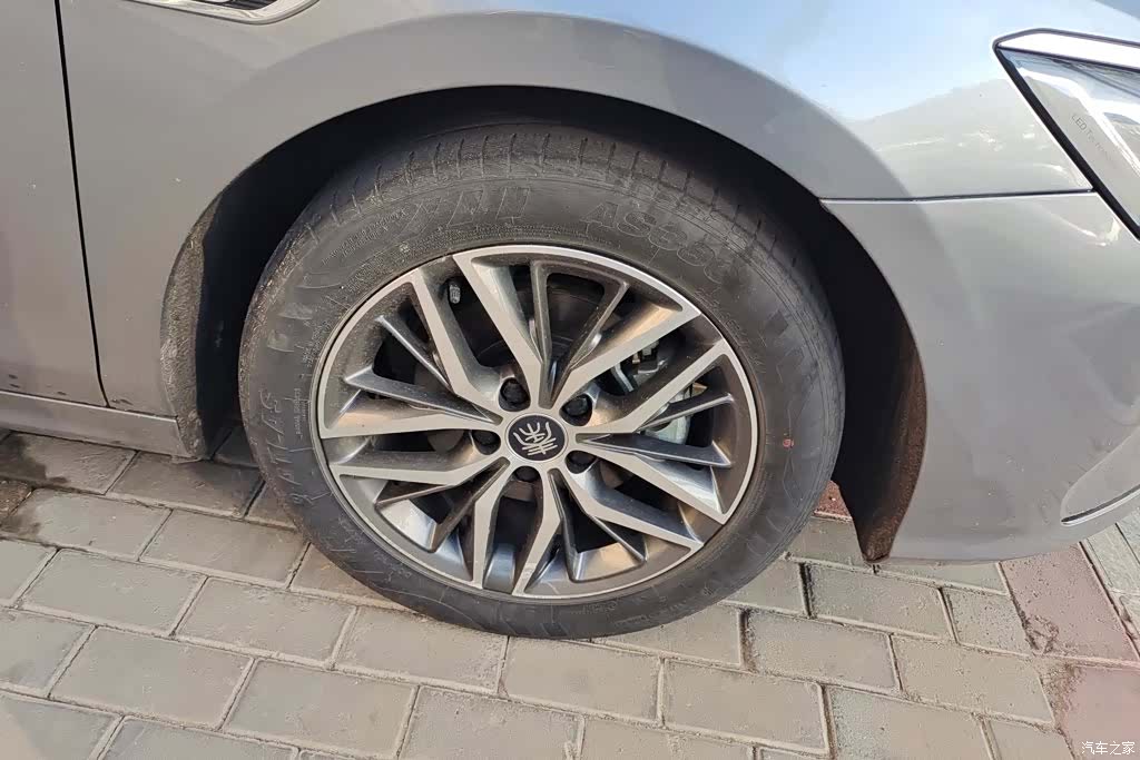 BYD Qin, 2022 6