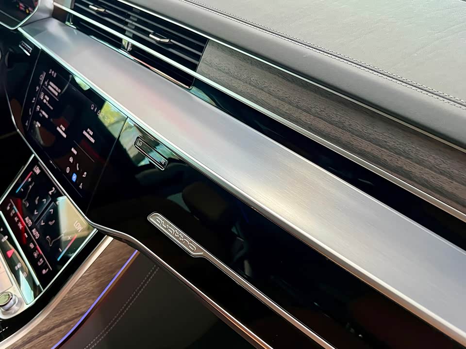 Audi A8 Audi A8